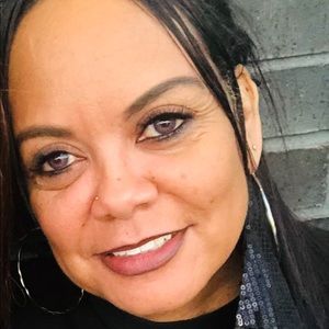 Meet your Posher, Rhonda